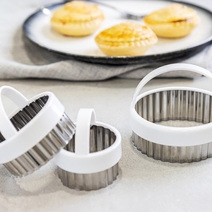 KitchenCraft Set of Three Stainless Steel Fluted Pastry Cutters