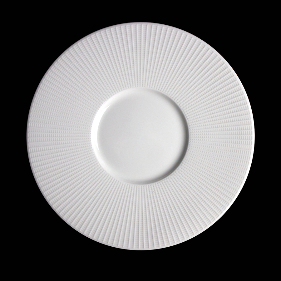 Steelite Willow Vitrified Porcelain White Round Small Well Gourmet Plate 28.5cm 11 1/4 Inch