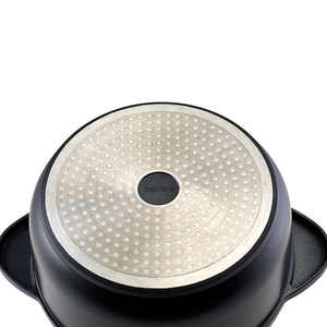 GenWare Non-Stick Black Cast Aluminium Round Casserole Dish 24x11cm 4.4 Litre