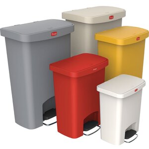 Trust Svelte® Step-On Containers With Front Peda Red HDPE 50ltr 45.6x29.2x71.9 cm